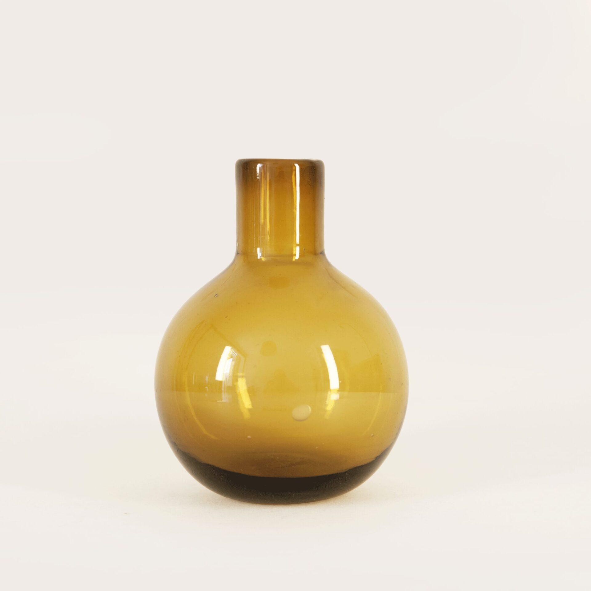 Jarrón bola ch amarillo