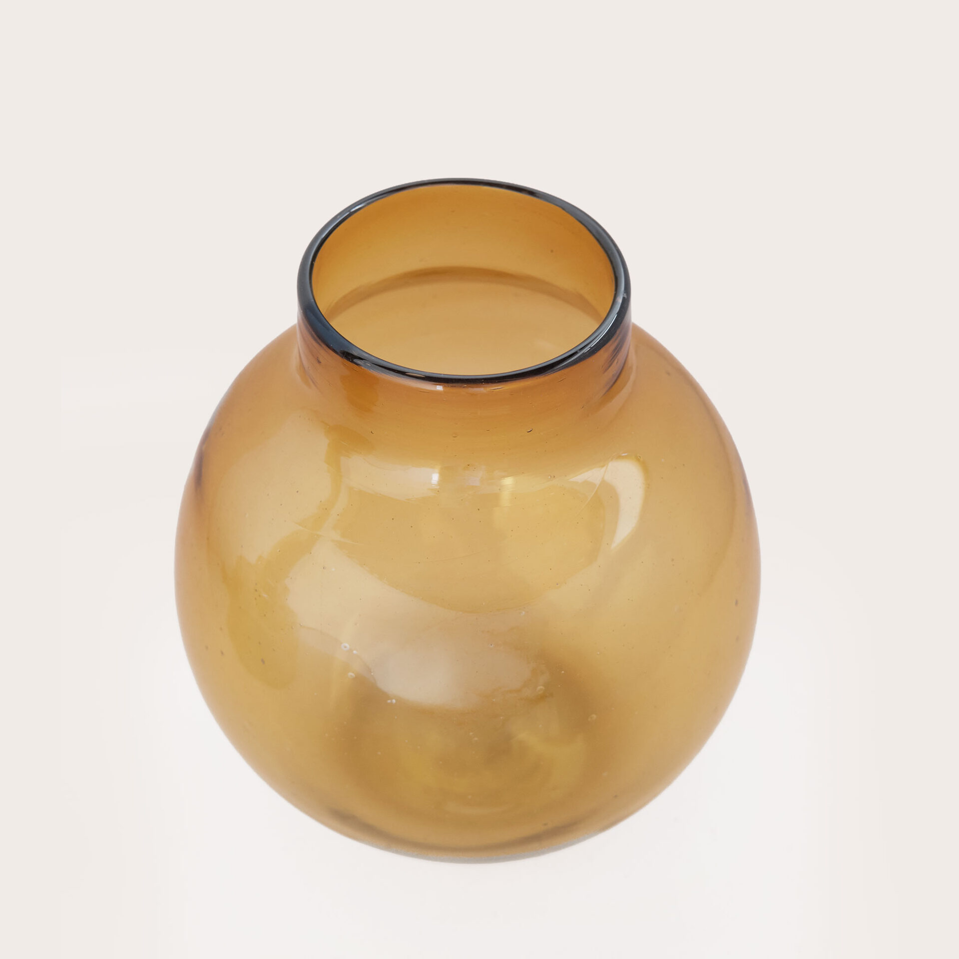 Jarrón esfera ambar - Image 3